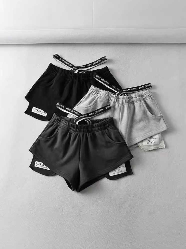 ショートパンツレディースレイヤード風スポーティー