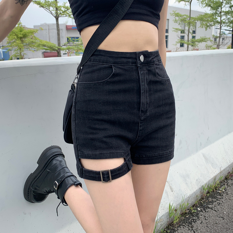 サイドカットアウト ハイウエストショートパンツ