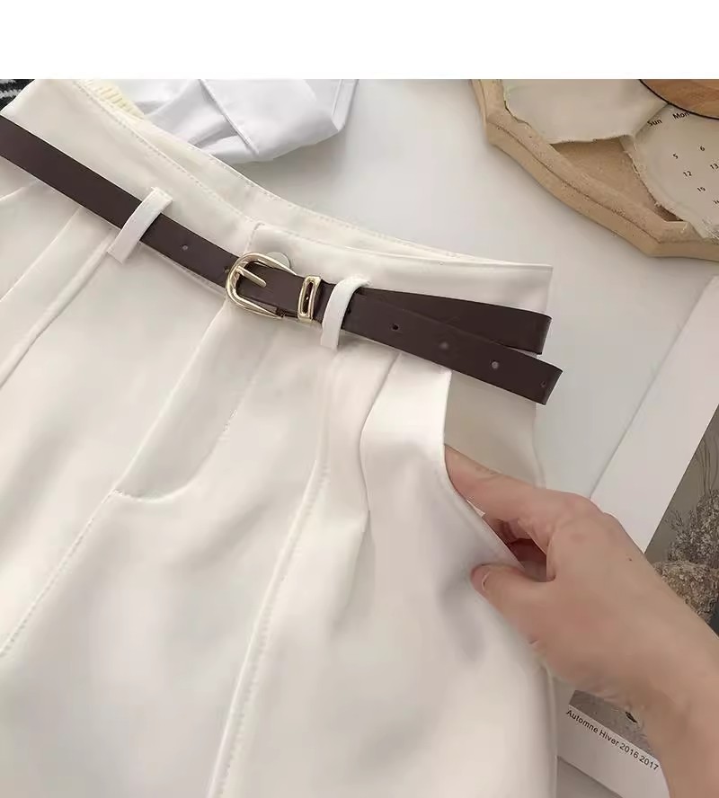 ショートパンツ ベルト付きタックショートパンツ