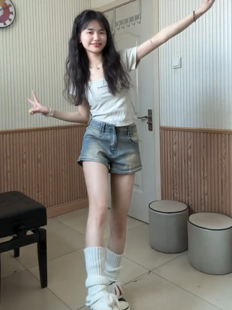 ショートパンツ ヴィンテージ風ロールアップショーツ