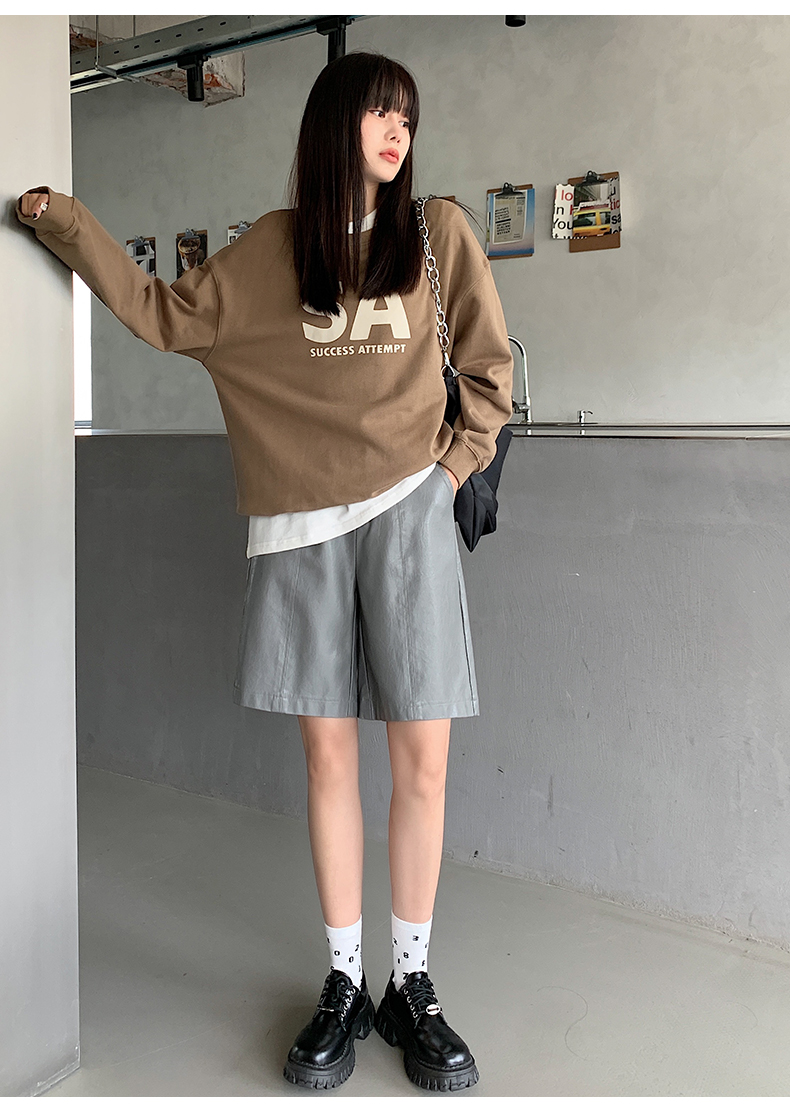 ショートパンツ 上品フェイクレザーハーフパンツ