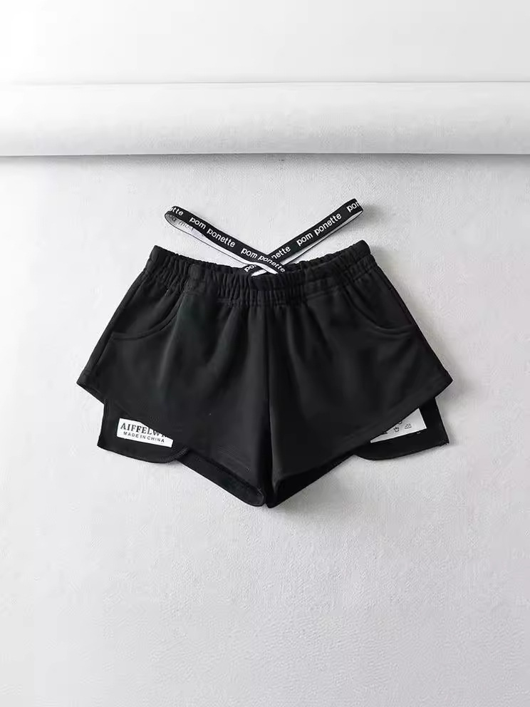 ショートパンツレディースレイヤード風スポーティー