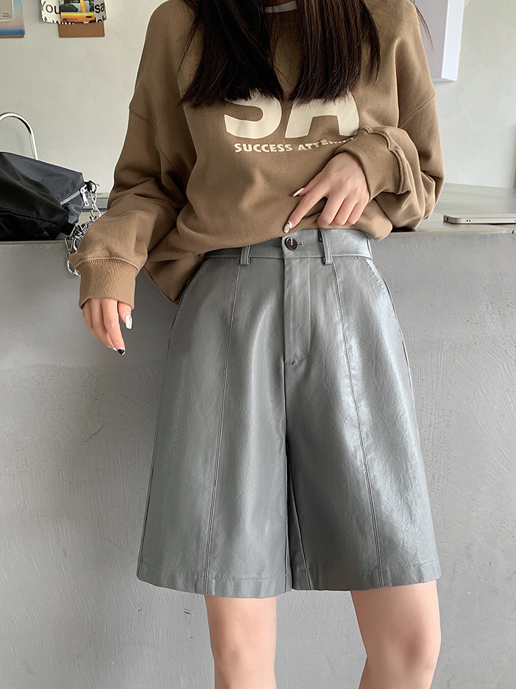 ショートパンツ 上品フェイクレザーハーフパンツ