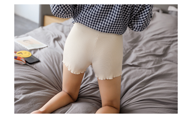 ショートパンツ リブ編みフリル裾ショートパンツ