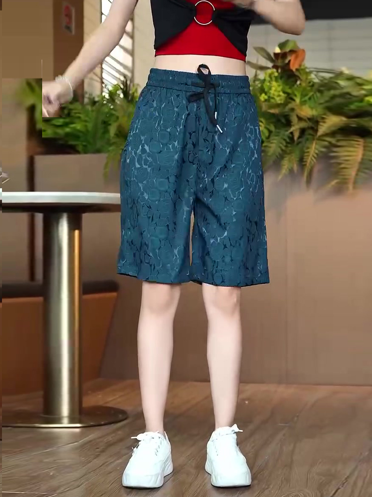 ショートパンツ 花柄型押しハーフパンツ