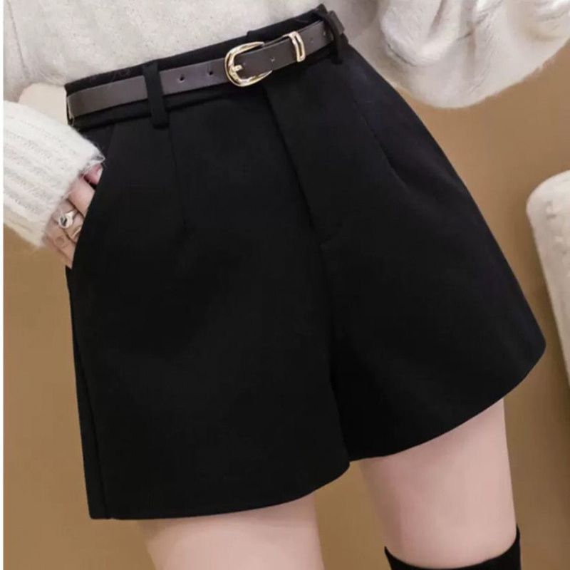 プリーツハイウエストベルト付きショートパンツ