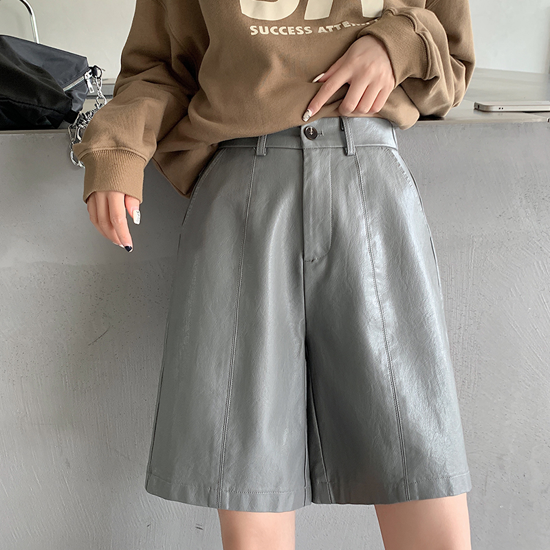 ショートパンツ 上品フェイクレザーハーフパンツ