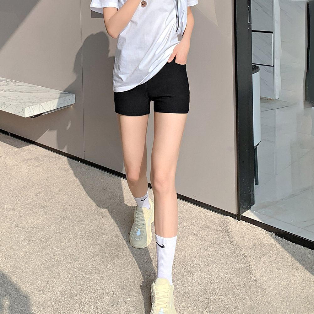 シンプルストレッチショートパンツ
