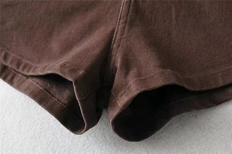 ストレッチ美脚ショートパンツ