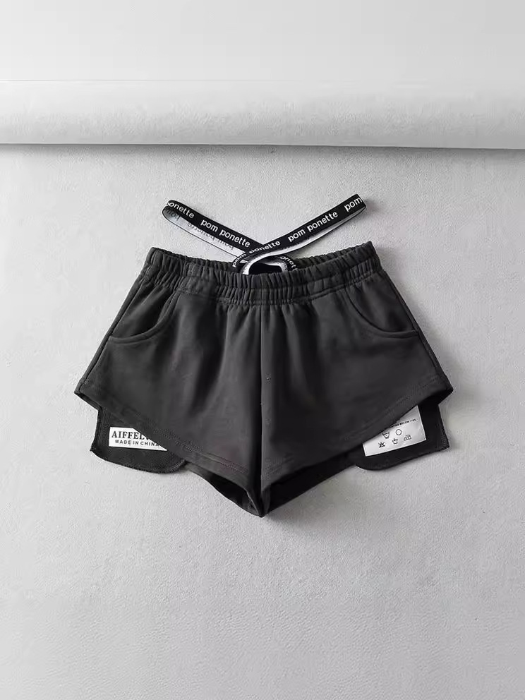 ショートパンツレディースレイヤード風スポーティー