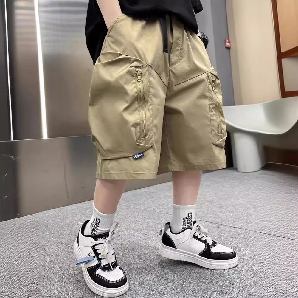 超ゆったりカーゴポケットワイドショートパンツ