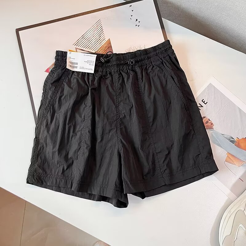 リラックスギャザーショートパンツ