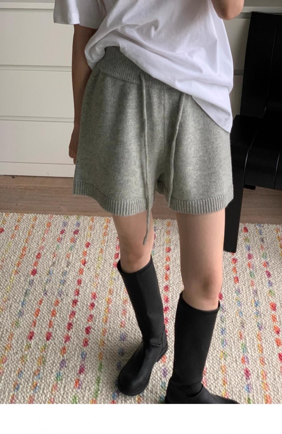 ニットゆる綿素材ショートパンツ