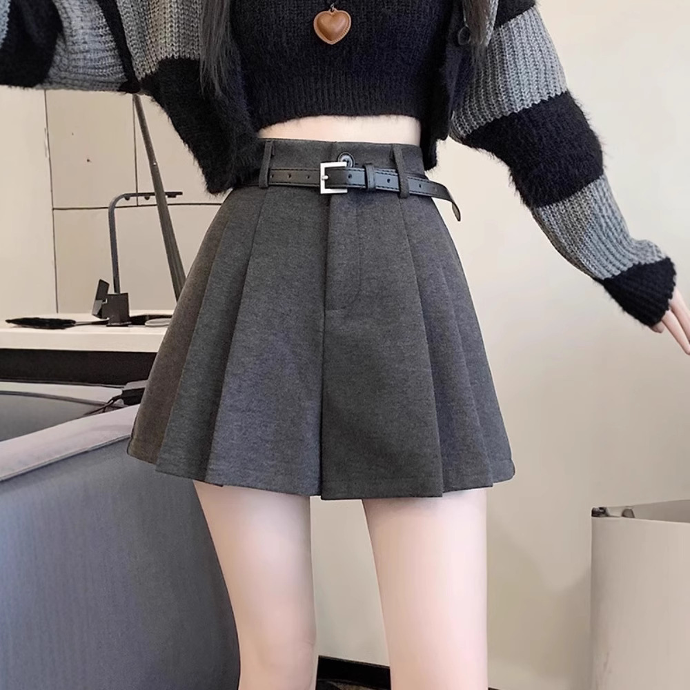 ショートパンツ プリーツミニスカート