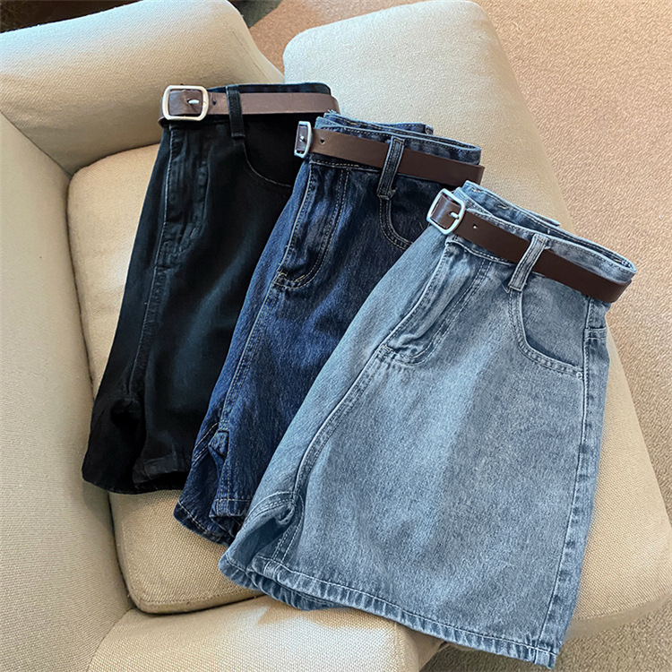 ゆるふわベルト付きデニムショートパンツ