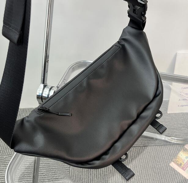メンズショルダーバッグ メンズ斜めがけ大きめ大容量ショルダーバッグ