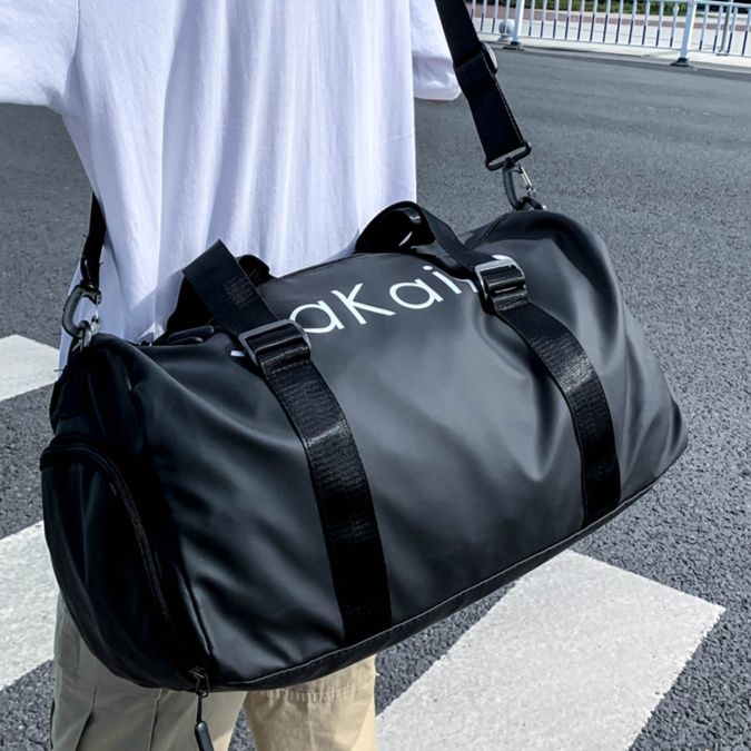 ショルダーバッグメンズ 大きめ 防水素材機能的ボストンショルダー