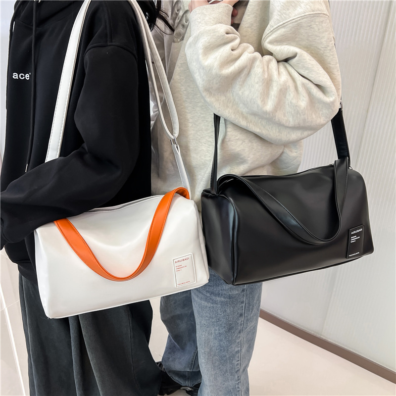 メンズショルダーバッグ シンプルデザイン筒型合皮ショルダーバッグ