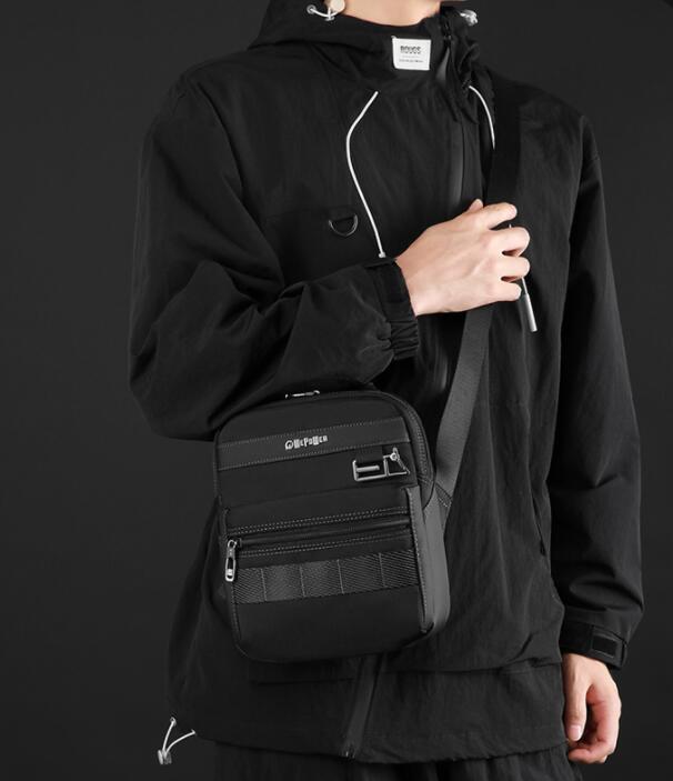 多機能メンズショルダーバッグ大きめ斜めがけ撥水加工
