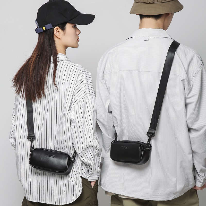 ショルダーバッグメンズ スタイリッシュミニショルダー財布