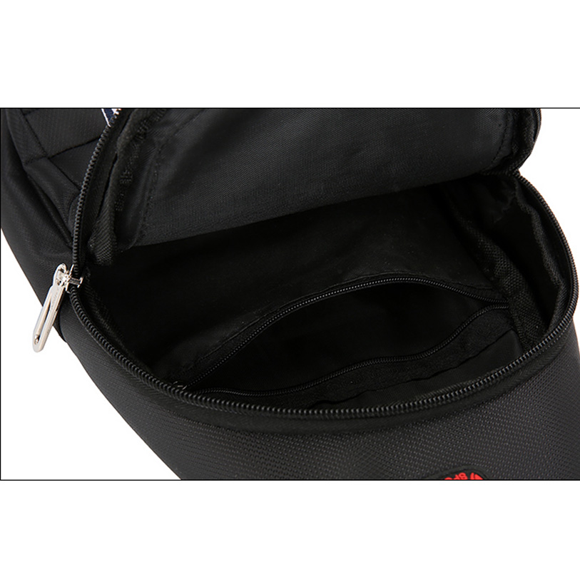 メンズショルダーバッグ メンズ ボディバッグ ショルダーバッグ イヤホンジャック付き