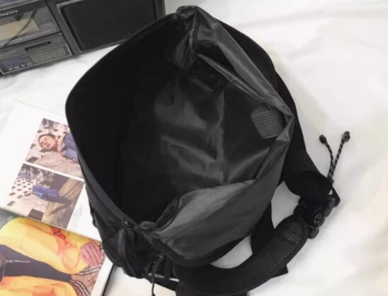 メンズショルダーバッグ メンズ斜めがけショルダーバッグ大きめ大容量多機能