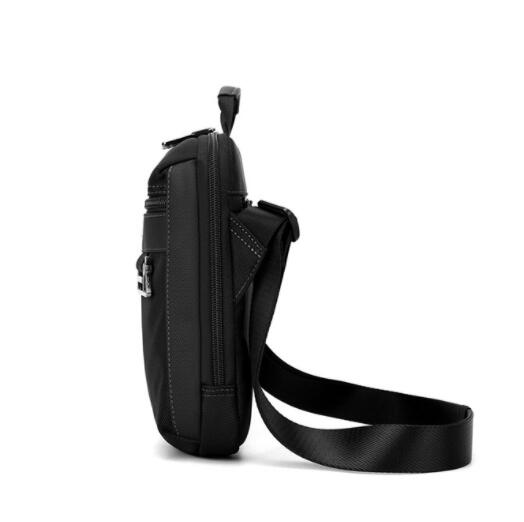 撥水加工メンズショルダーバッグ斜めがけサコッシュ