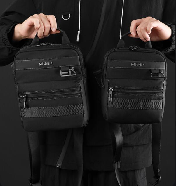 多機能メンズショルダーバッグ大きめ斜めがけ撥水加工