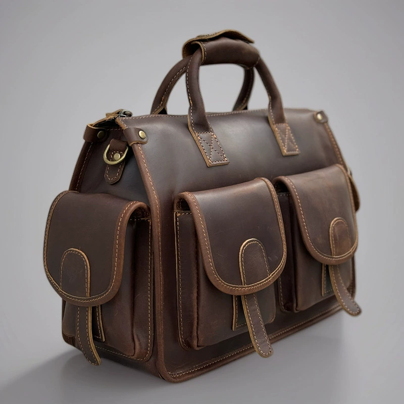 ショルダーバッグメンズ 本革二つポケット実用派ショルダーバッグ