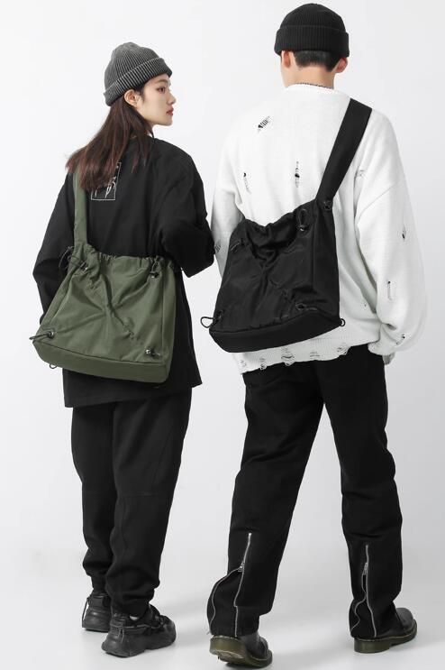 メンズショルダーバッグ 大容量 大きめ 巾着型