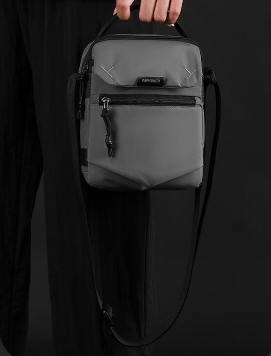 撥水加工メンズショルダーバッグ斜めがけサコッシュ スマホ