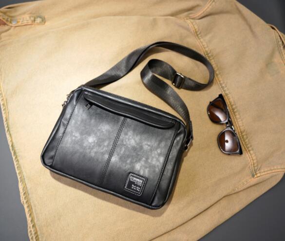 メンズショルダーバッグ 男性用合成皮革ショルダーバッグ斜めがけ 大きめ