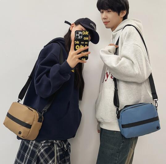 メンズショルダーバッグ 男性用撥水加工ショルダーバッグ斜めがけサコッシュ