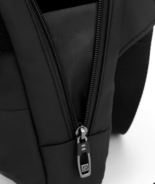 メンズショルダーバッグ 斜めがけ 撥水加工 多機能