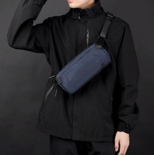メンズショルダーバッグ メンズ斜めがけショルダーバッグ撥水加工サコッシュ