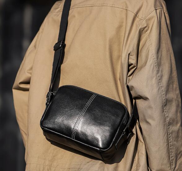 メンズショルダーバッグ メンズ ショルダーバッグ 斜めがけ 合皮 小型サコッシュ
