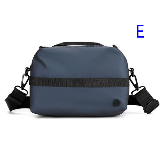 メンズショルダーバッグ 男性用撥水加工ショルダーバッグ斜めがけサコッシュ