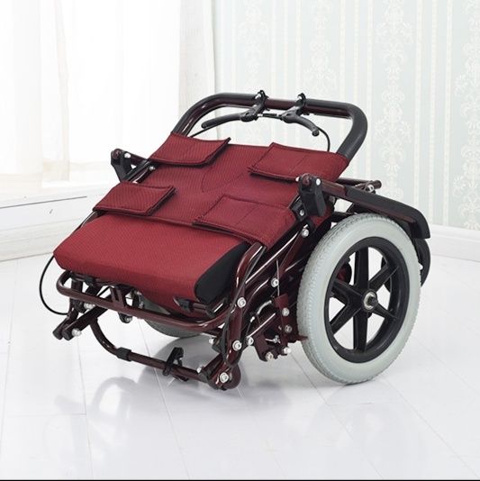 折りたたみ式座れるシルバーカー大型タイヤ付き 座れる|シルバーカー