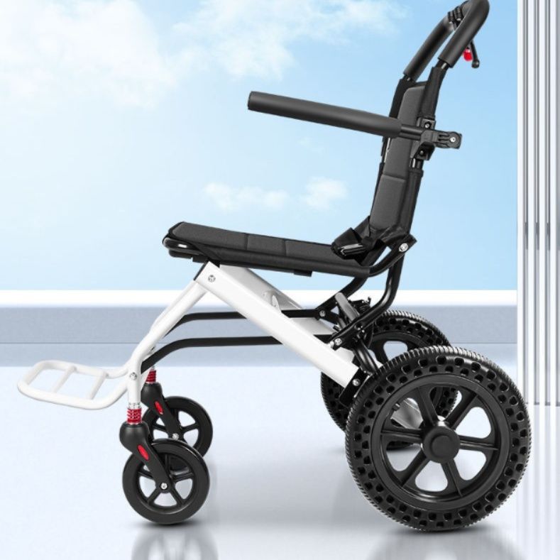シルバーカー 折りたたみ式軽量介助用車いす コンパクト設計