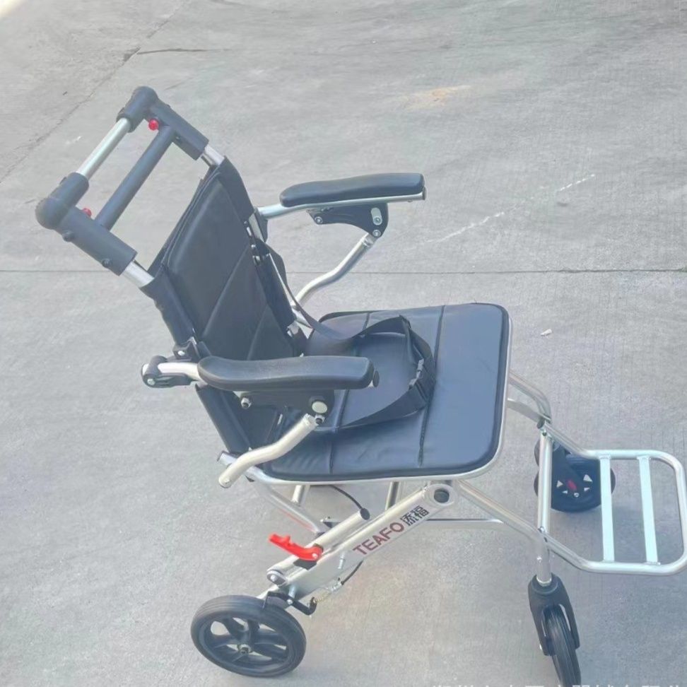 シルバーカー 軽量折りたたみ式シルバーカー兼用車椅子 車椅子兼用