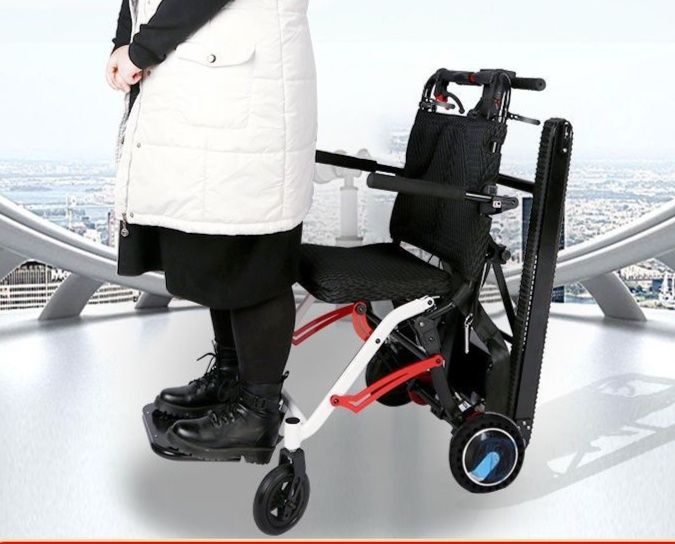 シルバーカー 電動走行対応折りたたみ式多機能車椅子兼用歩行器 車椅子