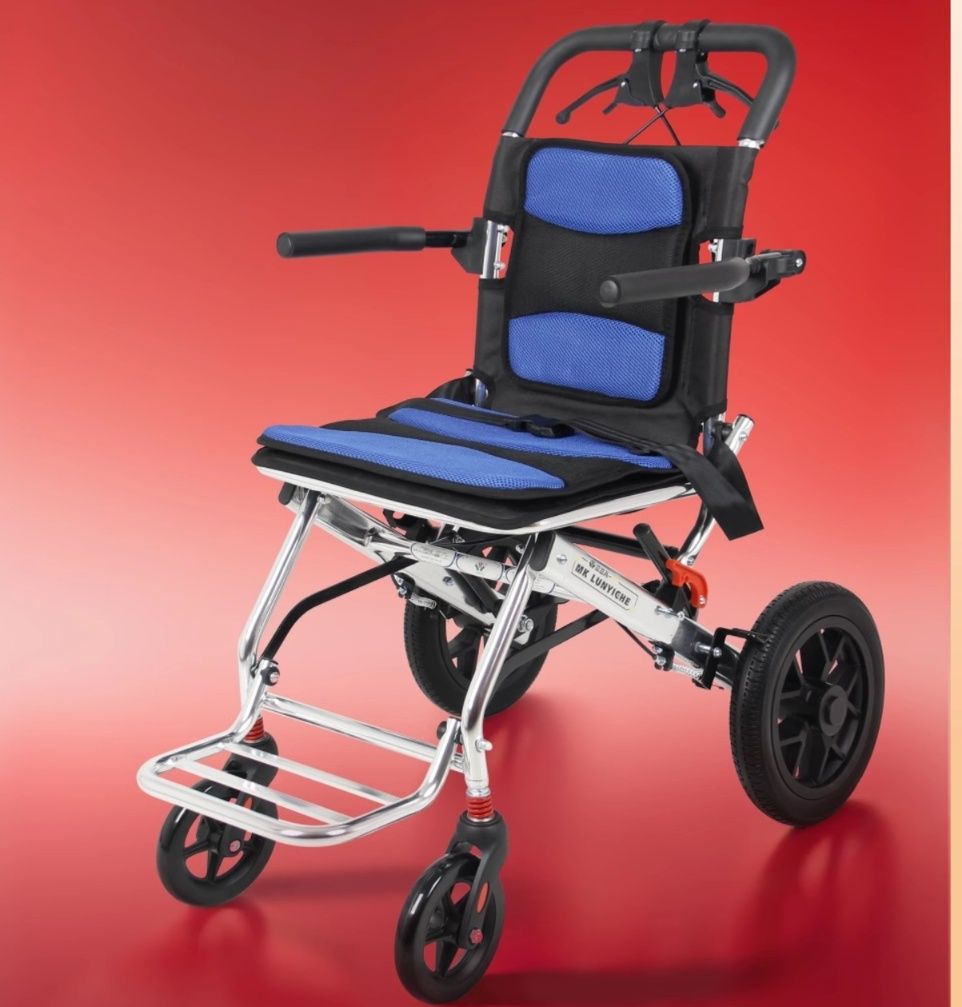シルバーカー 座れる四輪歩行補助具シルバーカー車椅子兼用 車椅子兼用