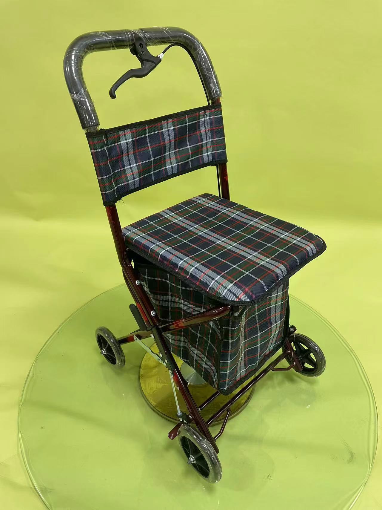 座れる収納付きシルバーカー四輪タイプ