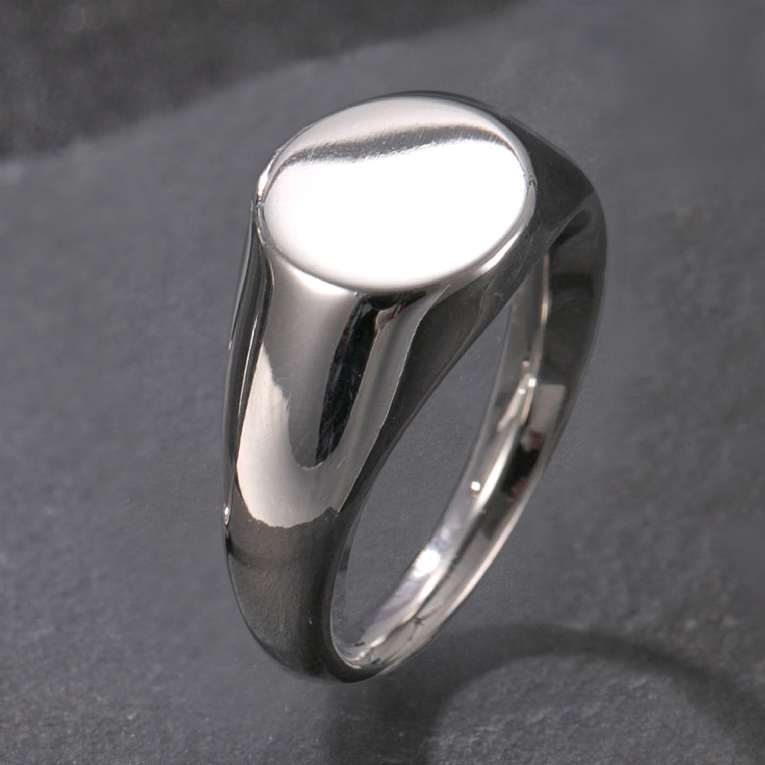 シルバーアクセサリー 紋章風印台リング