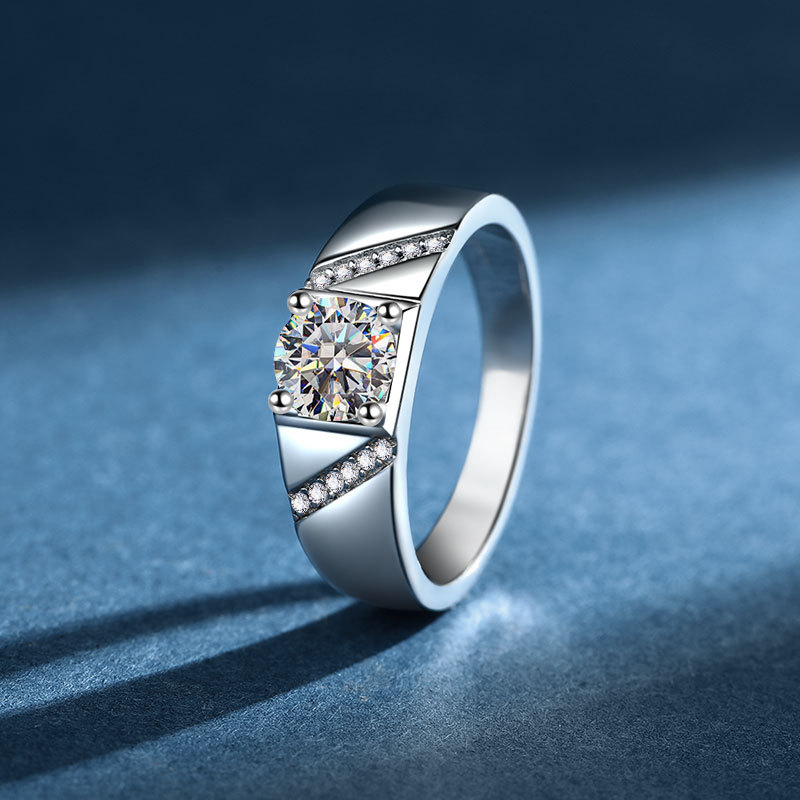 シルバーアクセサリー 煌めき王冠リング