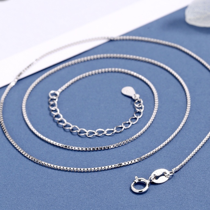 シルバーアクセサリー シンプル細身チェーンネックレス