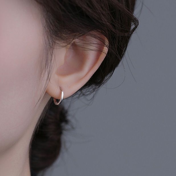 シルバーアクセサリー シンプル輪フープイヤリング