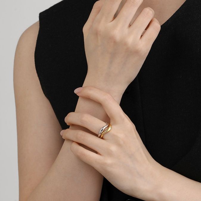 シルバーアクセサリー 波紋のささやき リング