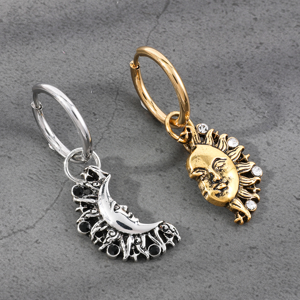 シルバーアクセサリー 太陽と月の物語ピアス