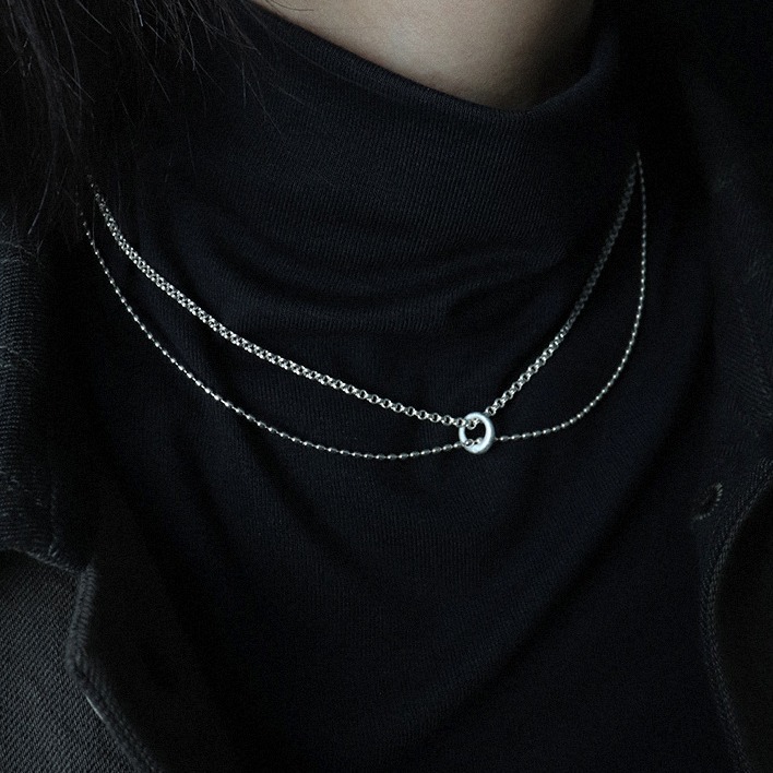 シルバーアクセサリー 二連風三日月モチーフネックレス